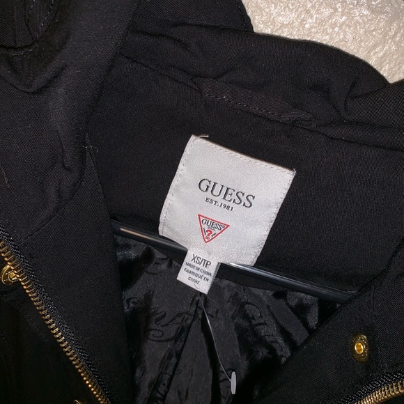 Guess Jacket - Picture 2 of 2